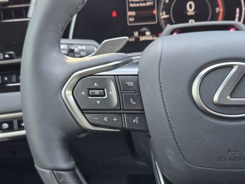 Used 2024 Lexus RX 350 Premium w/ Convenience Package FWD image 25