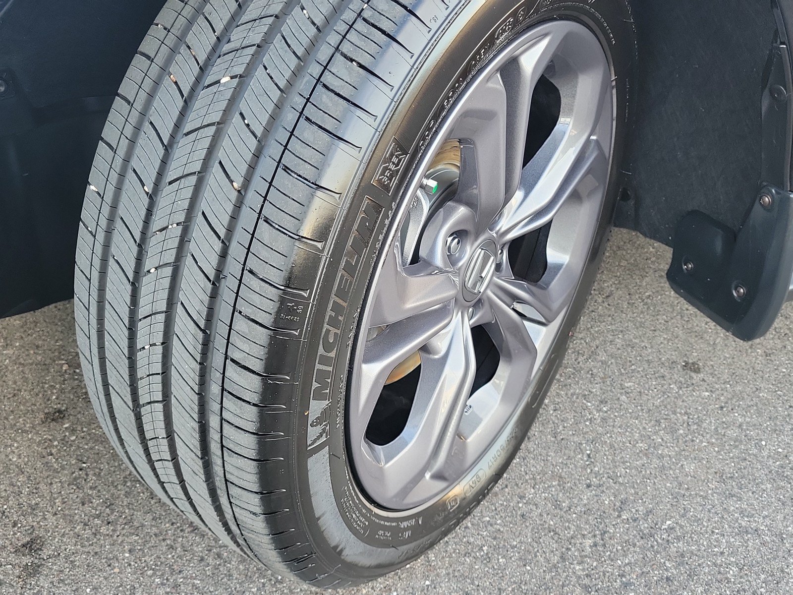 Used 2023 Honda Accord EX image 11