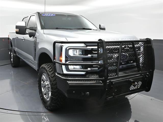 Used 2024 Ford F250 Lariat w/ Lariat Ultimate Package AWD/4WD image 3