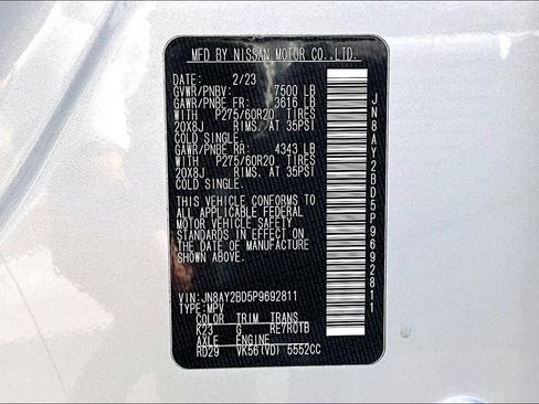 Used 2023 Nissan Armada SL image 37