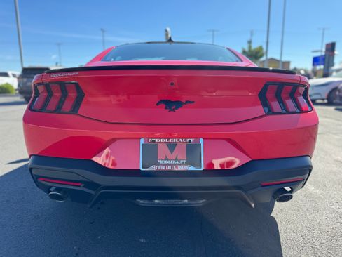New 2025 Ford Mustang Premium image 7