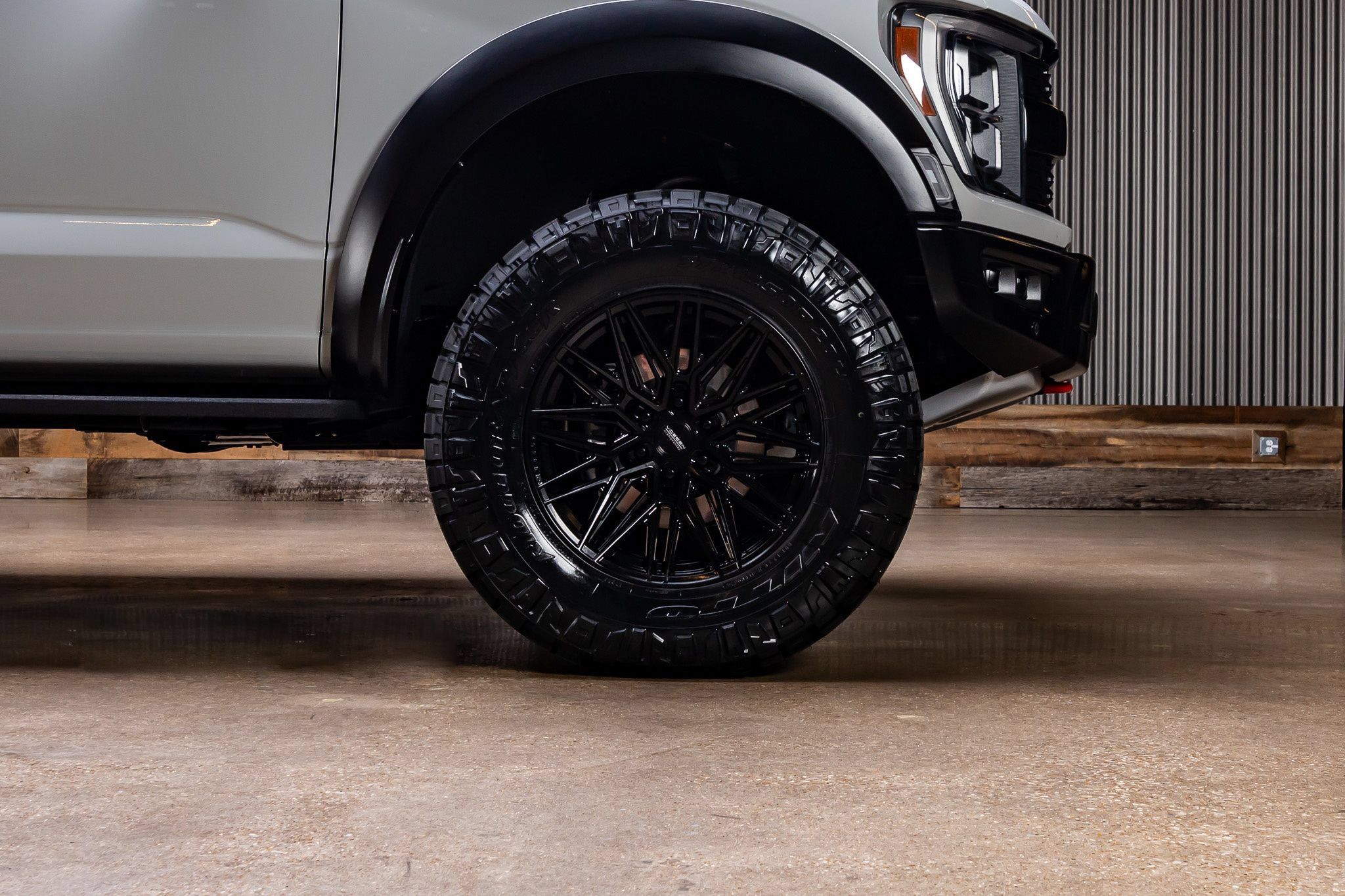 Used 2023 Ford F150 Raptor w/ Equipment Group 802A Raptor R AWD/4WD image 12
