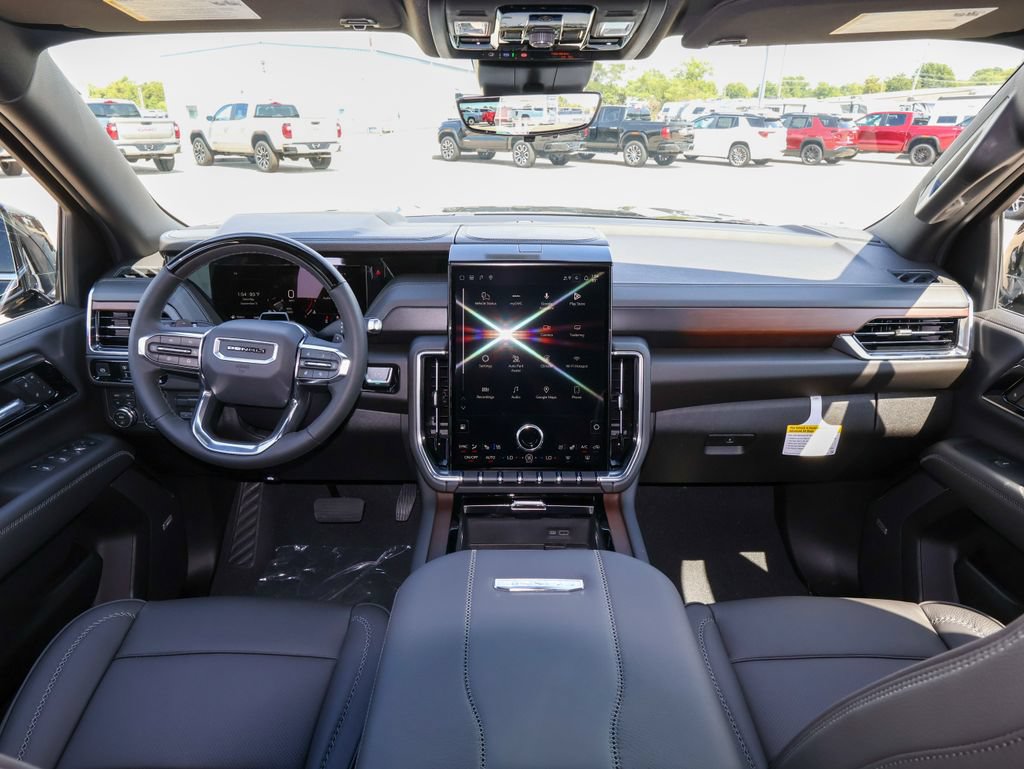 New 2026 GMC Yukon XL Denali w/ Denali Reserve Package AWD/4WD image 16