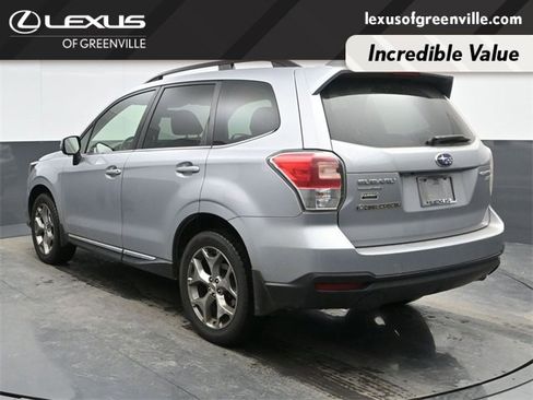 Used 2017 Subaru Forester 2.5i Touring image 6