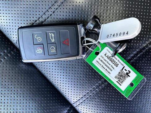 Used 2019 Land Rover Range Rover Sport Supercharged AWD/4WD image 11