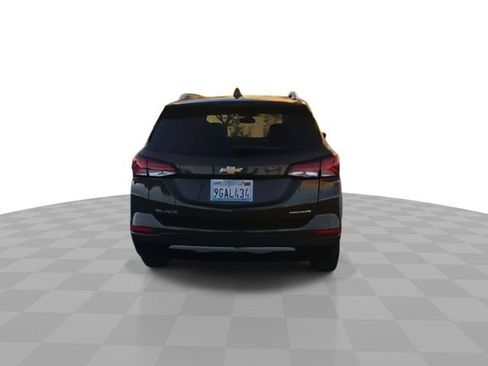 Used 2023 Chevrolet Equinox Premier image 7