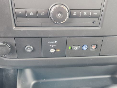 New 2025 Chevrolet Express 2500 w/ Driver Convenience Package image 19