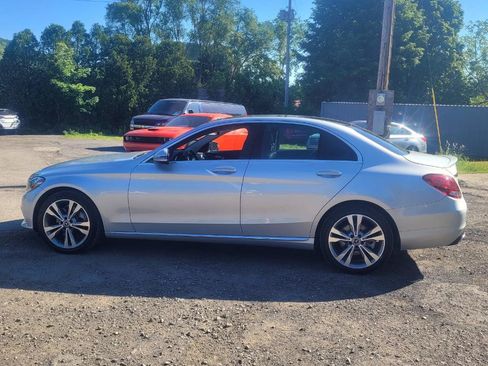 Used 2017 Mercedes-Benz C 300 4MATIC Sedan image 5