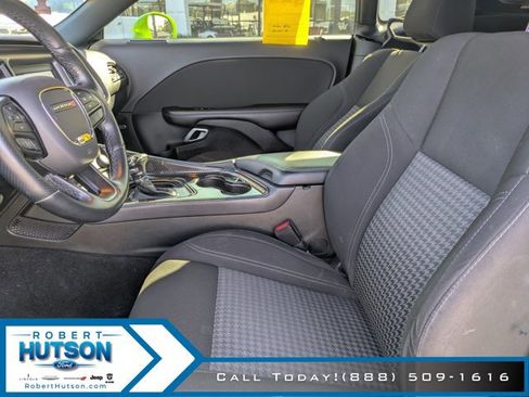 Used 2023 Dodge Challenger SXT w/ Blacktop Package image 14