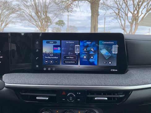 New 2026 Nissan Kicks S image 13