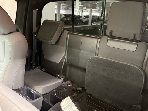 Used 2017 Toyota Tacoma TRD Sport image 33