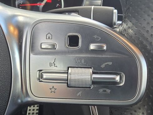 Used 2019 Mercedes-Benz C 300 Sedan image 23