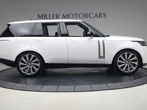 Used 2023 Land Rover Range Rover Autobiography AWD/4WD image 9