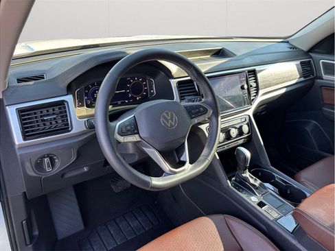 Used 2022 Volkswagen Atlas SE FWD image 6