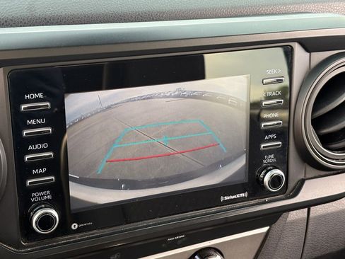 Used 2020 Toyota Tacoma SR w/ SR Convenience Package image 23