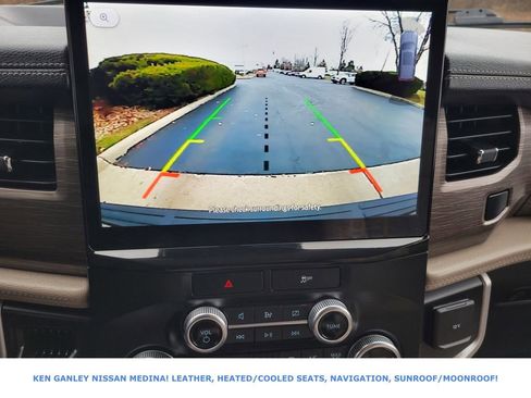 Used 2023 Ford Expedition Limited image 30