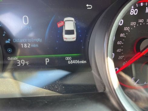 Used 2023 Toyota Camry XSE image 12