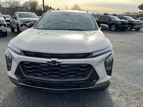 New 2026 Chevrolet Trax ACTIV w/ Driver Confidence Package image 2