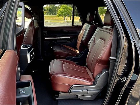 Used 2024 Ford Expedition Max Limited image 20
