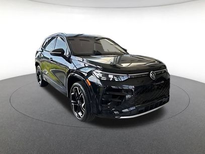 New 2026 Volkswagen Tiguan SEL R-Line