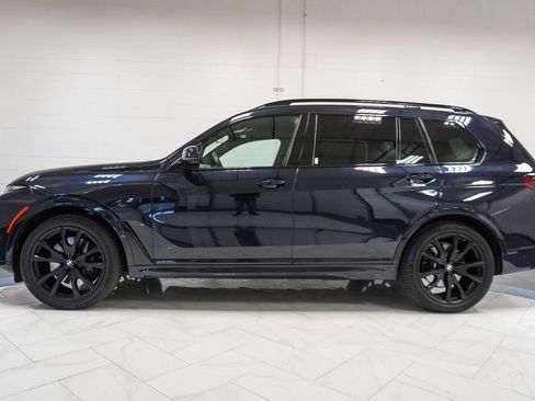 Used 2026 BMW X7 xDrive40i w/ M Sport Package AWD/4WD image 35
