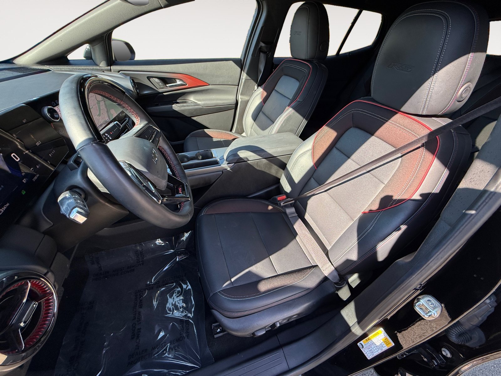 Used 2024 Chevrolet Equinox EV RS FWD image 10