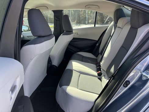 Certified 2025 Toyota Corolla LE image 30