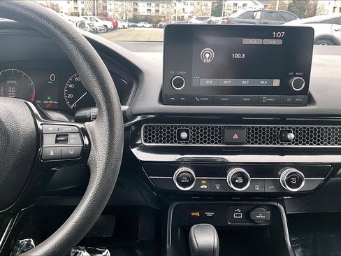 Used 2024 Honda Civic LX image 6