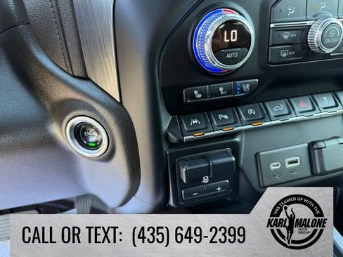 Used 2021 GMC Sierra 1500 Denali w/ Driver Alert Package II AWD/4WD image 25