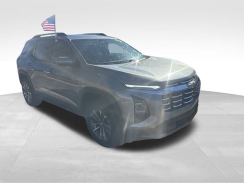 Used 2025 Chevrolet Equinox LT w/ Convenience Package II image 32