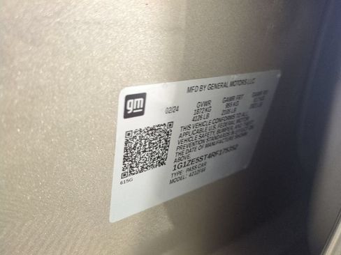 Used 2024 Chevrolet Malibu LT FWD image 38