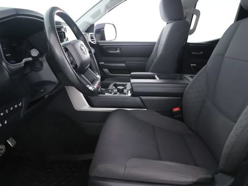 Used 2022 Toyota Tundra SR5 AWD/4WD image 16