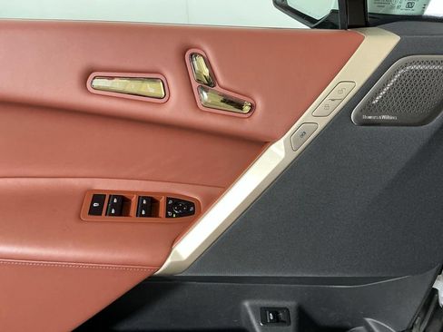 Certified 2024 BMW iX M60 AWD/4WD image 18