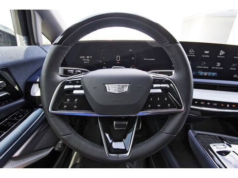 New 2026 Cadillac Optiq Sport 2 w/ LPO, ONYX Package AWD/4WD image 13