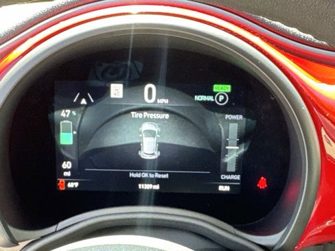 Used 2024 FIAT 500 e (RED) FWD image 14