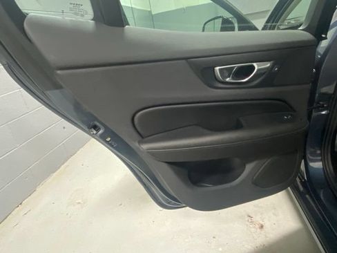Used 2025 Volvo S60 B5 Core AWD/4WD image 8