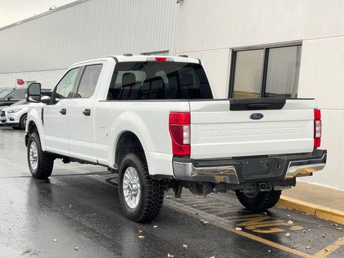 Used 2021 Ford F250 XLT w/ FX4 Off-Road Package image 5