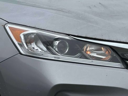 Used 2017 Honda Accord LX image 7