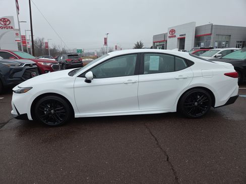 Certified 2026 Toyota Camry SE image 6