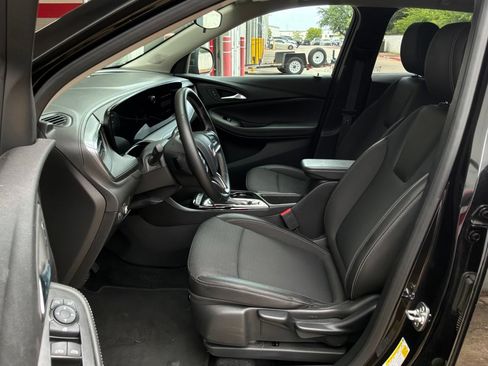 Used 2025 Buick Encore GX Preferred FWD image 10