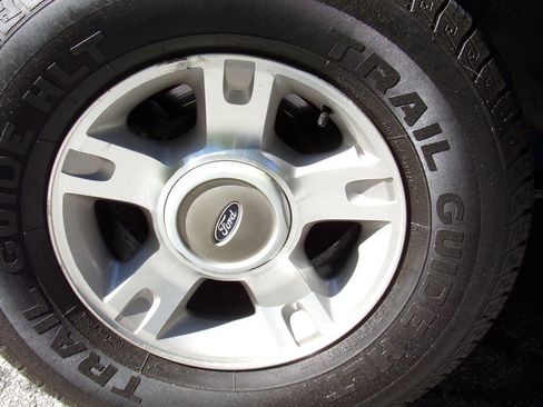 Used 2004 Ford Explorer Sport Trac 4x4 image 95