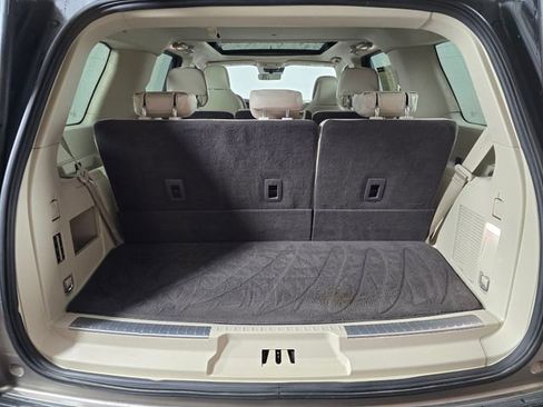 Used 2020 Lincoln Navigator Reserve w/ Luxury Package image 15