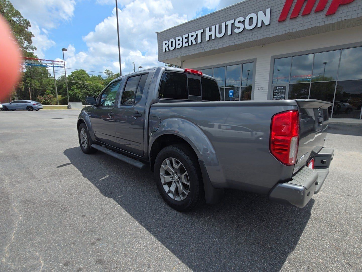 Used 2020 Nissan Frontier SV RWD image 9