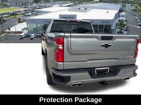 Used 2023 Chevrolet Silverado 1500 RST AWD/4WD image 10