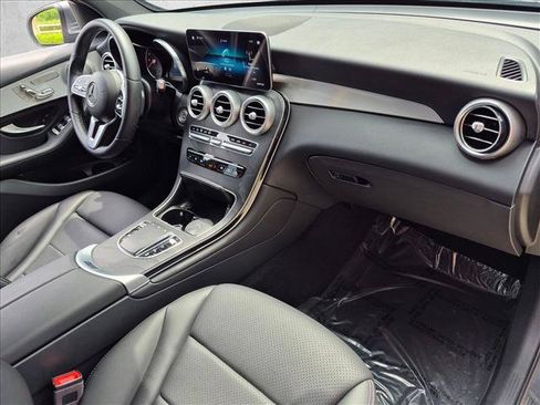 Certified 2021 Mercedes-Benz GLC 300 image 22
