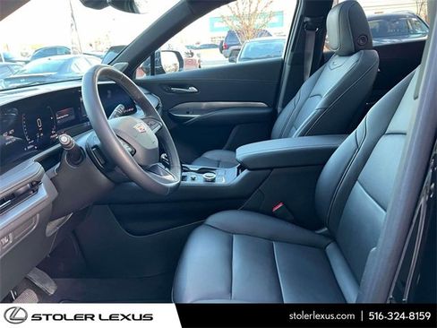 Used 2024 Cadillac XT4 Premium Luxury image 20