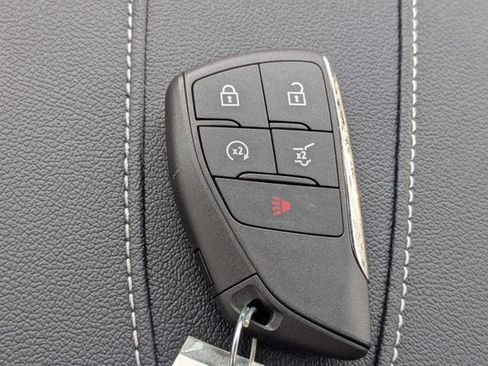 New 2025 Chevrolet Traverse LT w/ Enhanced Driving Package image 33