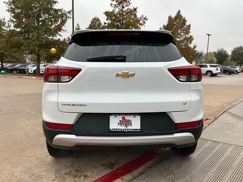 Used 2025 Chevrolet TrailBlazer LT image 7