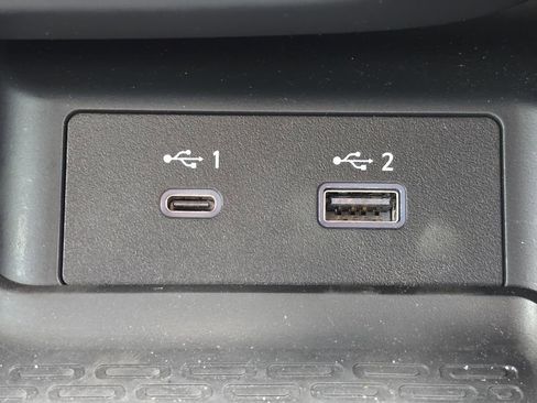 Used 2024 Nissan Z Performance w/ Floor Mat Package RWD image 24