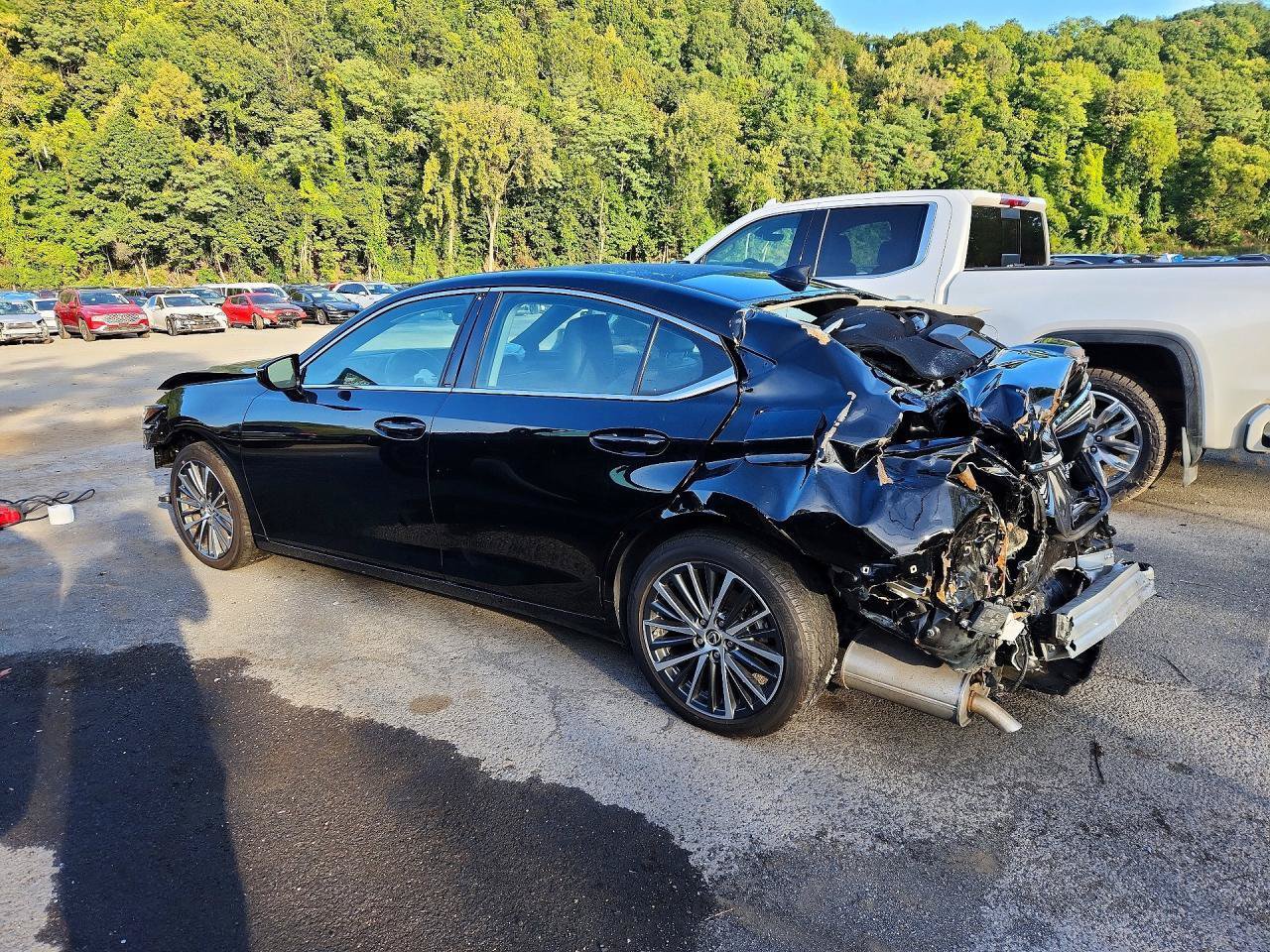Used 2023 Lexus ES 300h w/ Premium Package FWD image 3